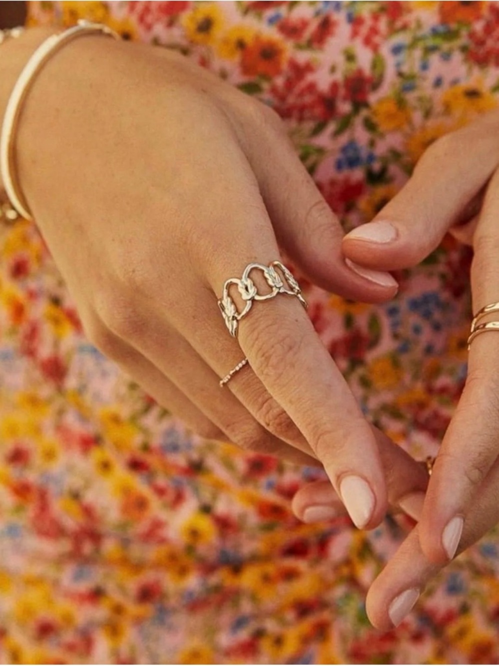 Kendra Scott Fallyn Band Ring/Silver - Picture 3 of 3
